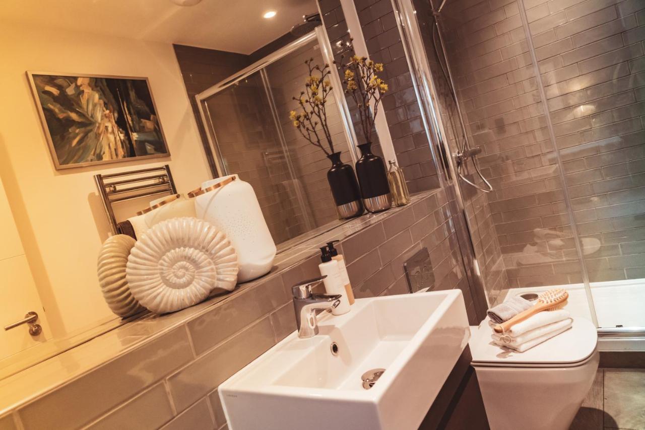 Seven Living Ashford - Modern And Spacious Apartments Dış mekan fotoğraf